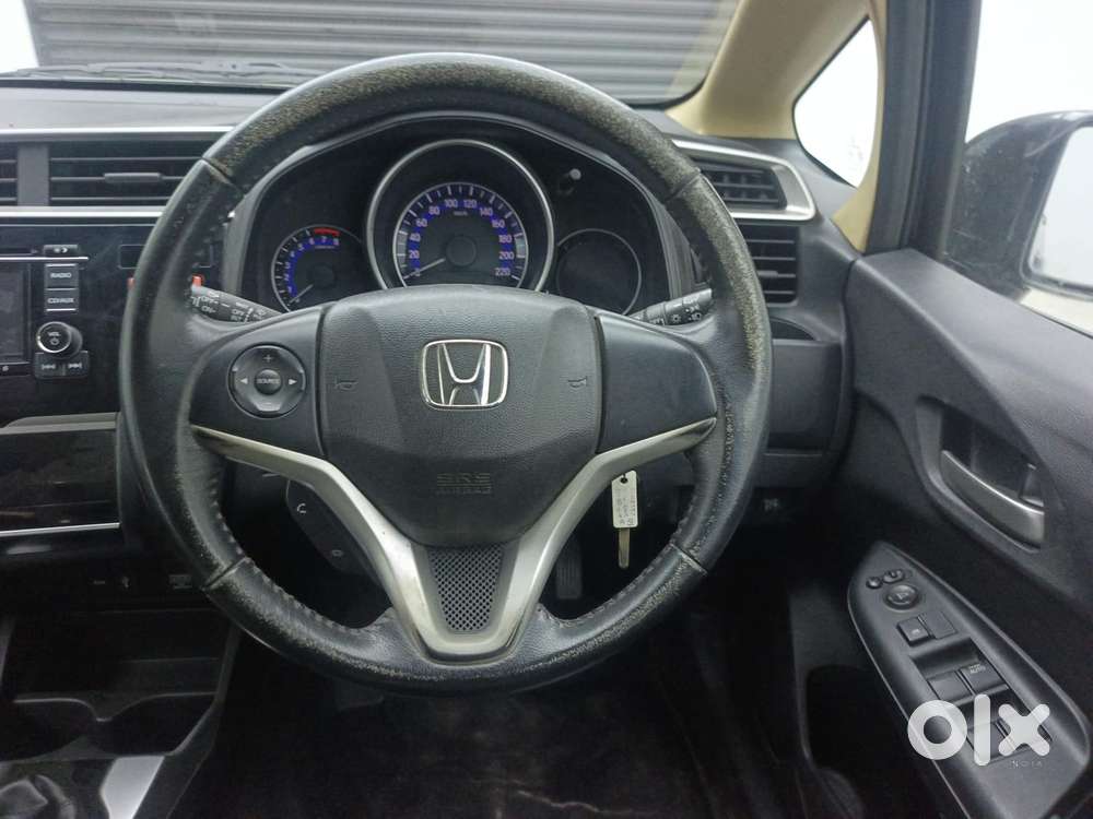 Honda Jazz [2020-2023] 1.2 V I-vtec Mt, 2015, Petrol