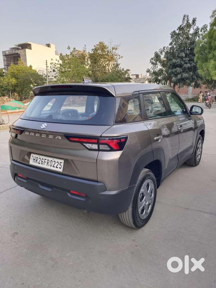Maruti Suzuki Brezza 1.5 Vxi Smart Hybrid, 2025, Petrol