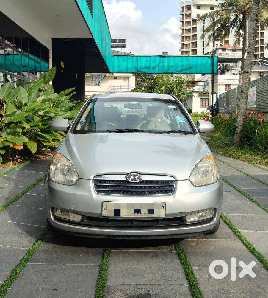 Hyundai Verna Sx Petrol At, 2009, Petrol