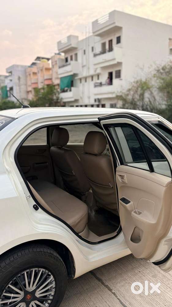 Maruti Suzuki Dzire 1.2 Vxi, 2013, Petrol