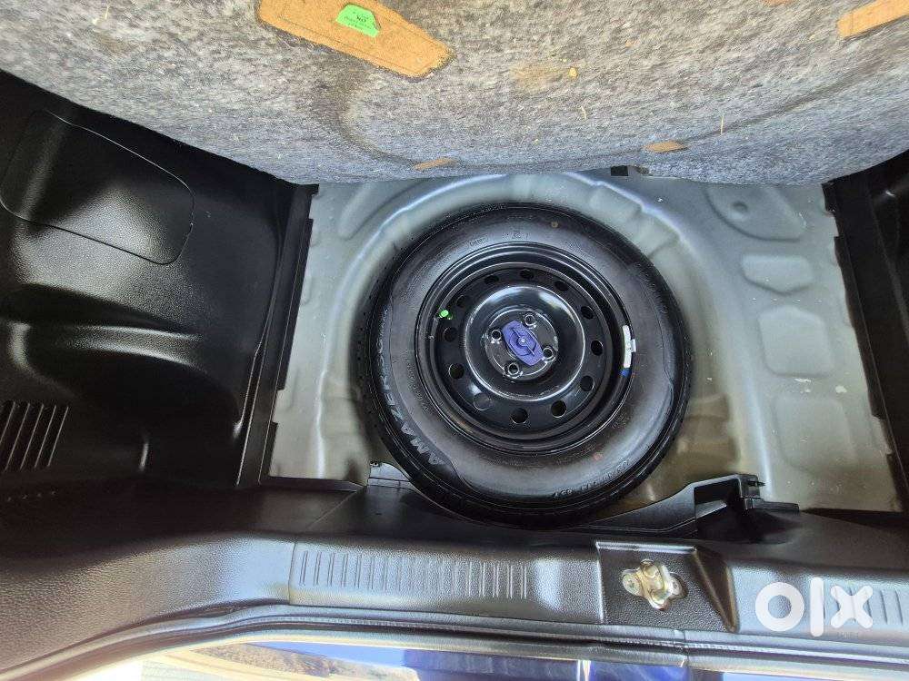 Maruti Suzuki Swift, 2020, Petrol
