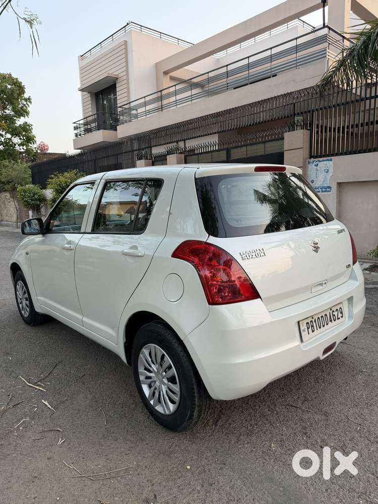 Maruti Suzuki Swift Ldi Bsiv, 2011, Diesel