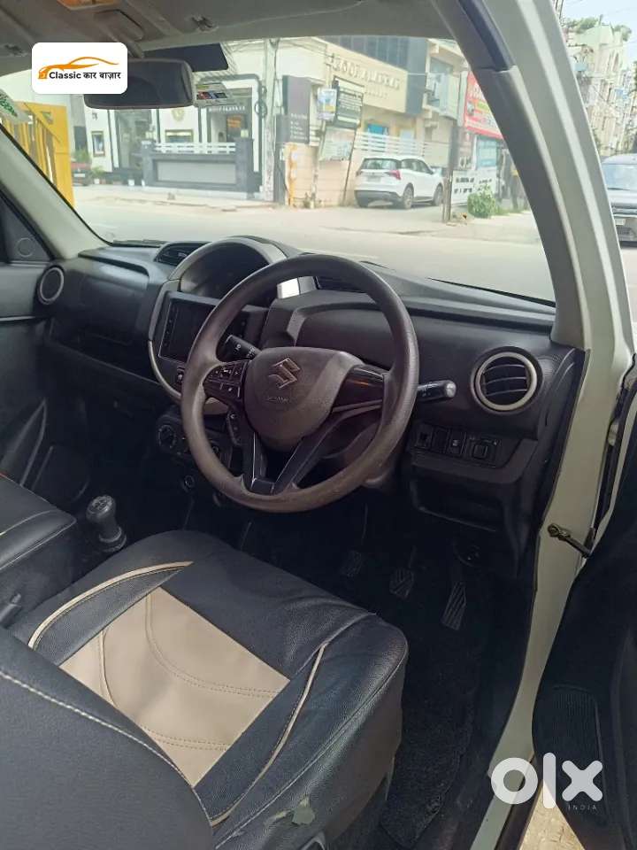 Maruti Suzuki S-presso Vxi Plus, 2023, Petrol