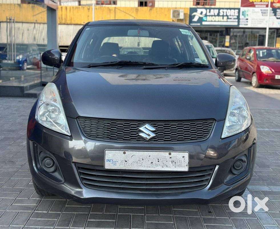 Maruti Suzuki Swift Lxi Optional-o, 2015, Petrol