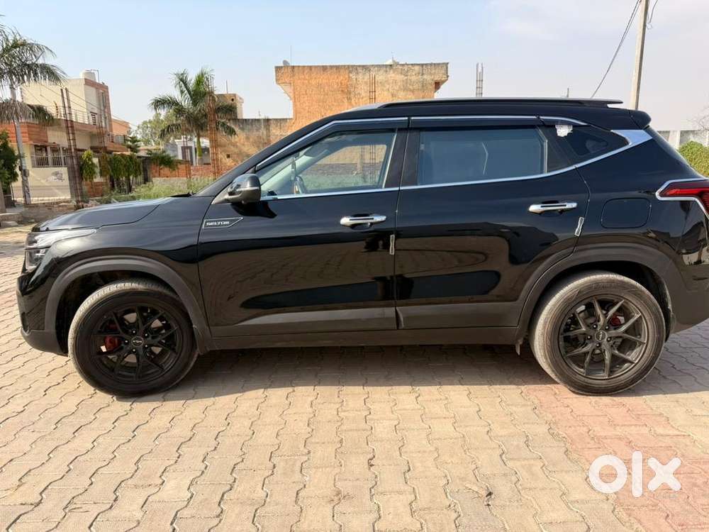 Kia Seltos 2025 Petrol Panaroic Sunroof