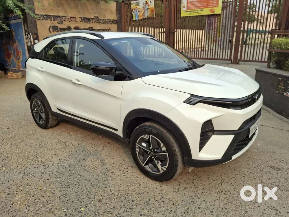 Tata Nexon Creative Plus 1.2 Revotron Petrol 7dca, 2024, Petrol