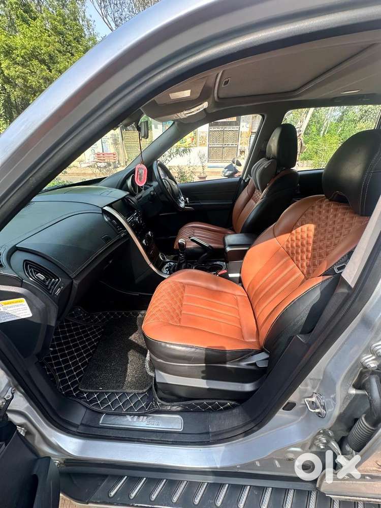 Mahindra Xuv500 2020 V