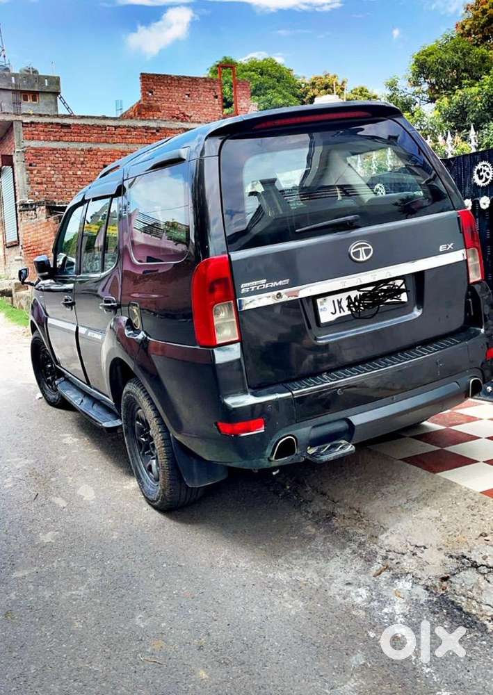 Tata Safari Storme 2016 Diesel Good Condition
