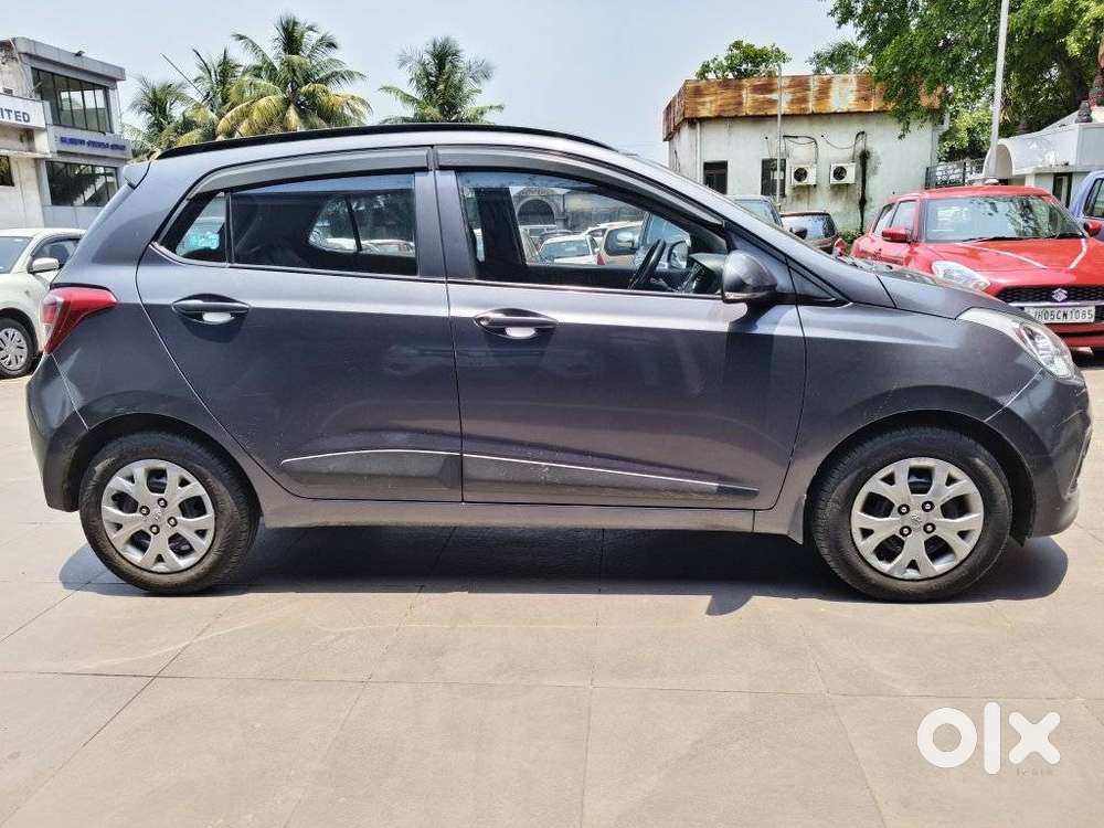 Hyundai Grand I10 1.2 Crdi Sportz, 2016, Petrol