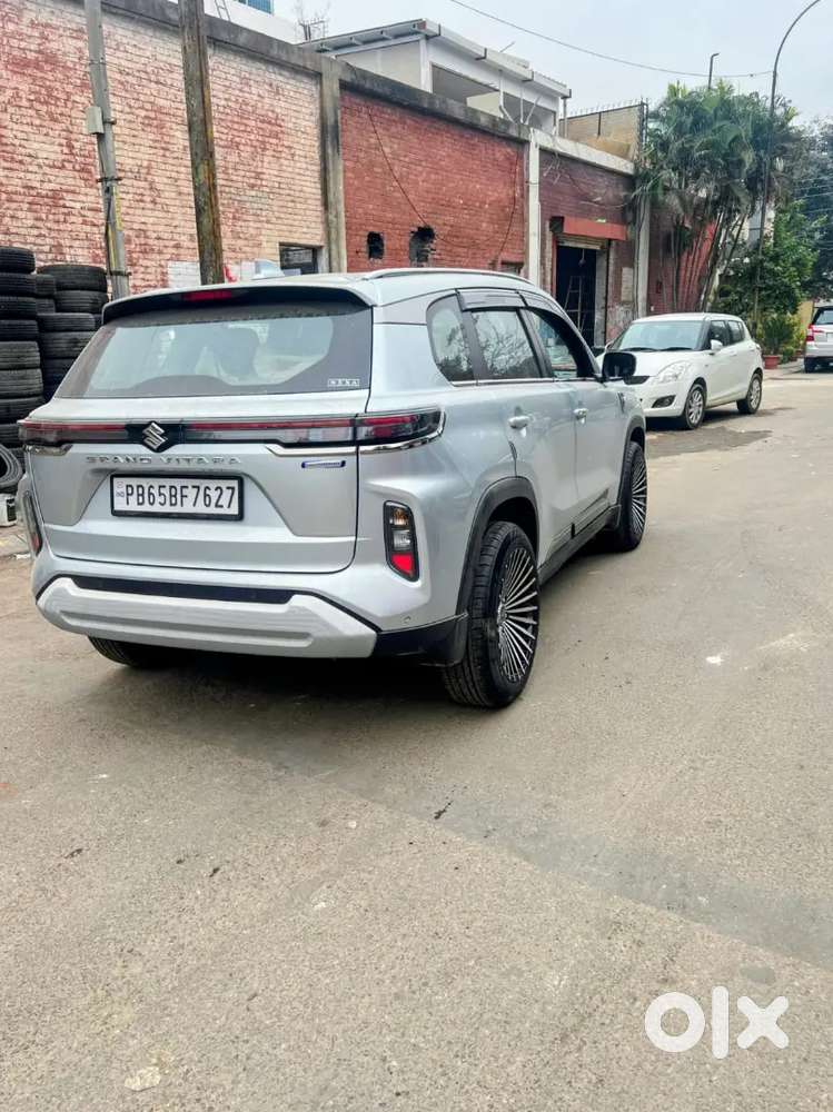 Maruti Suzuki Grand Vitara 2023 Hybrid