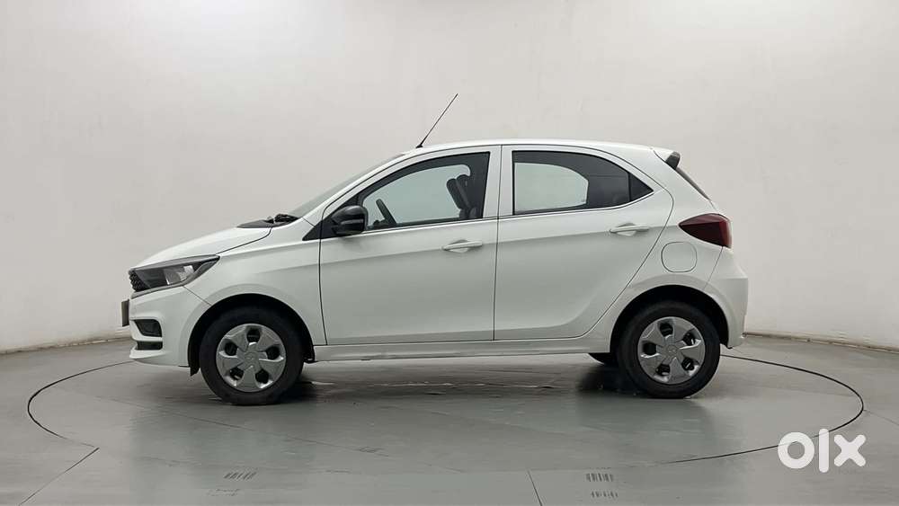 Tata Tiago 1.2 Revotron Xt Cng, 2022, Cng & Hybrids