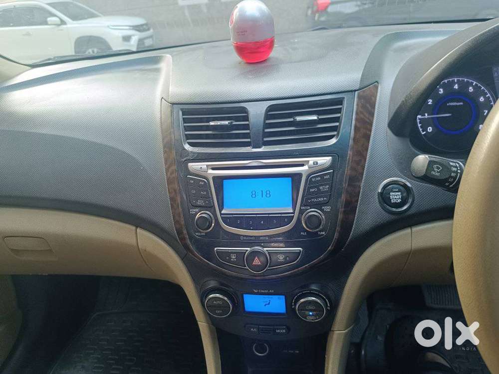Hyundai Verna 1.6 Sx (o) Vtvt At, 2013, Petrol