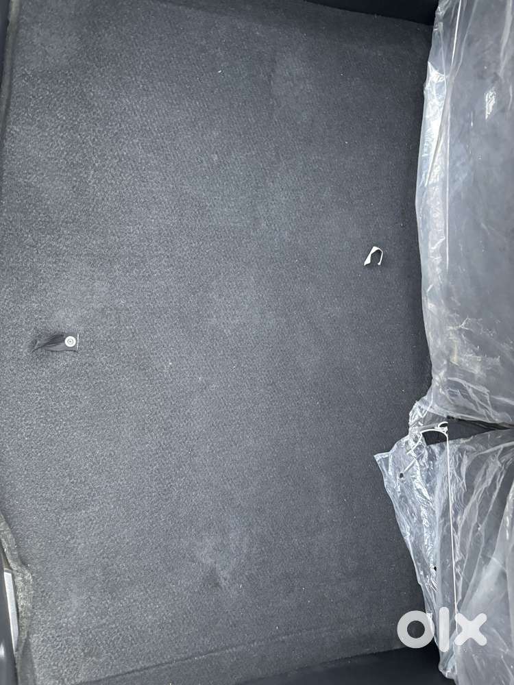 Nissan Magnite 1.0 Xe, 2025, Petrol