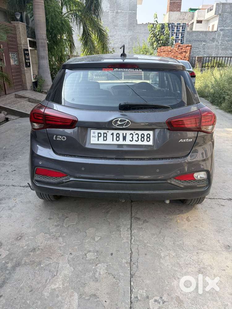 Hyundai I20 Asta 1.4 Automatic (o) With Sunroof, 2019, Petrol