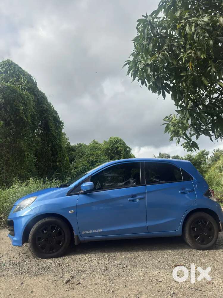 Honda Brio Mt 2012