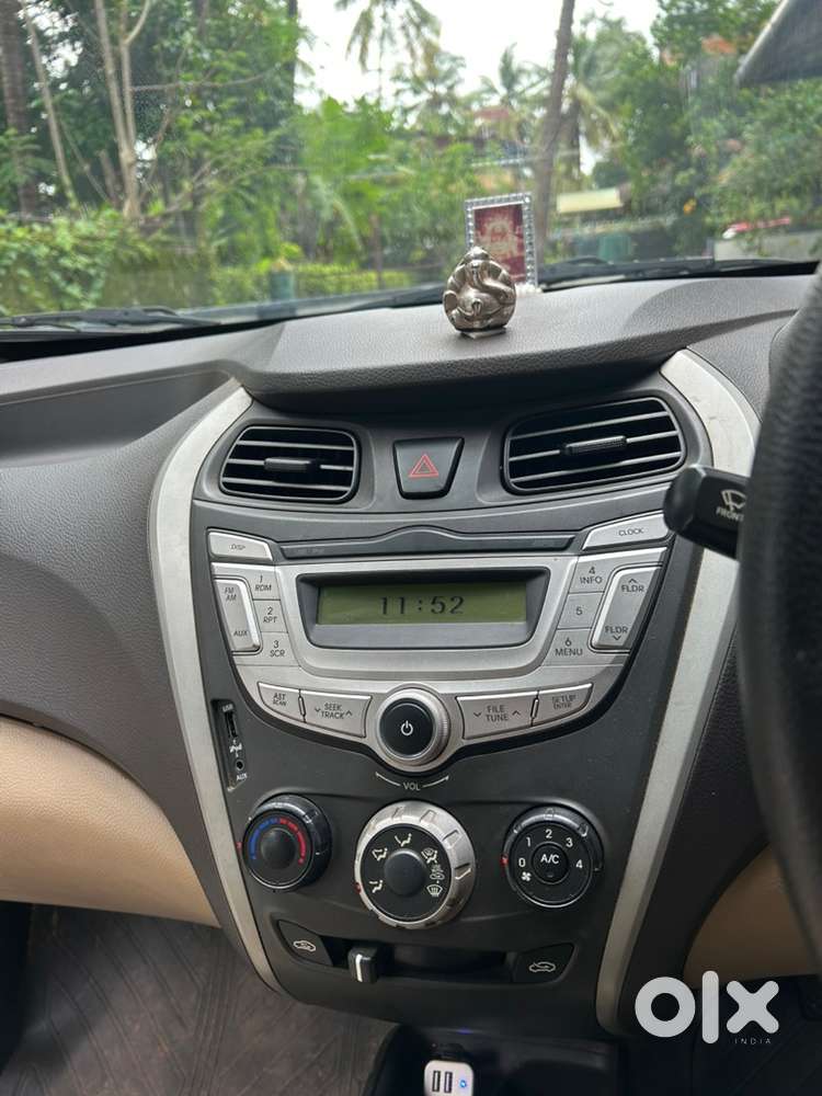 2018 Hyundai Eon Petrol Manual Year