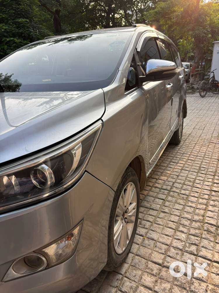 Toyota Innova Crysta 2018 Diesel 197000 Km Driven