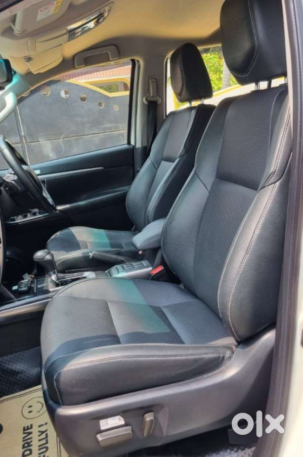 Toyota Fortuner 4x2 At 2.8 Diesel, 2022, Diesel