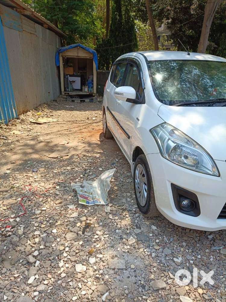 Maruti Suzuki Ertiga 2012-2015 Lxi Cng, 2014, Cng & Hybrids
