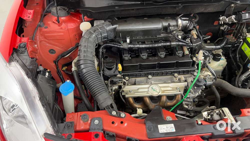Maruti Suzuki Swift Amt Vvt Vxi, 2021, Petrol