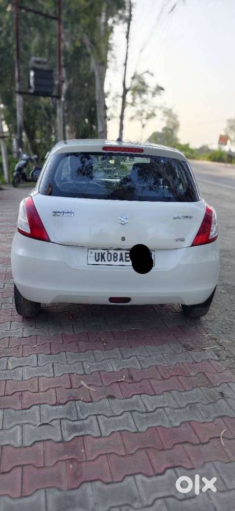 Maruti Suzuki Swift Vxi + Manual, 2014, Petrol