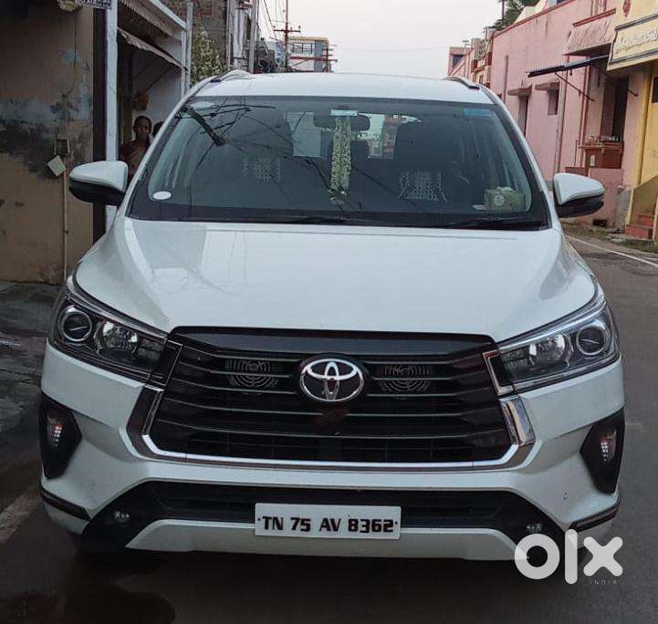 Toyota Innova 2.5 V 7seater Crysta Edition, 2022, Diesel