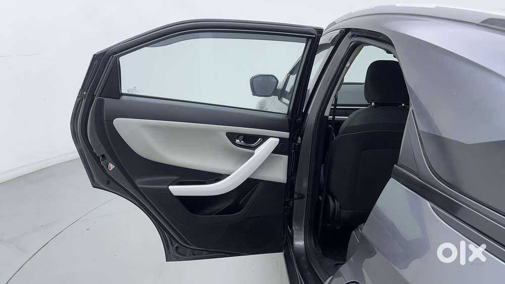 Tata Nexon Creative Plus S 1.2 Revotron Petrol 7dca, 2024, Petrol
