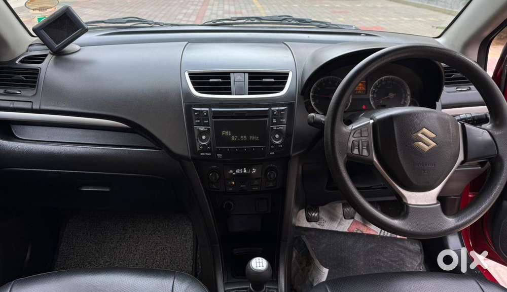 Maruti Suzuki Swift Zxi Plus, 2013, Petrol