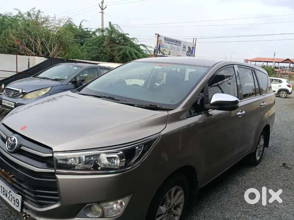 Toyota Innova Crysta 2.4 Diesel Manual 2018