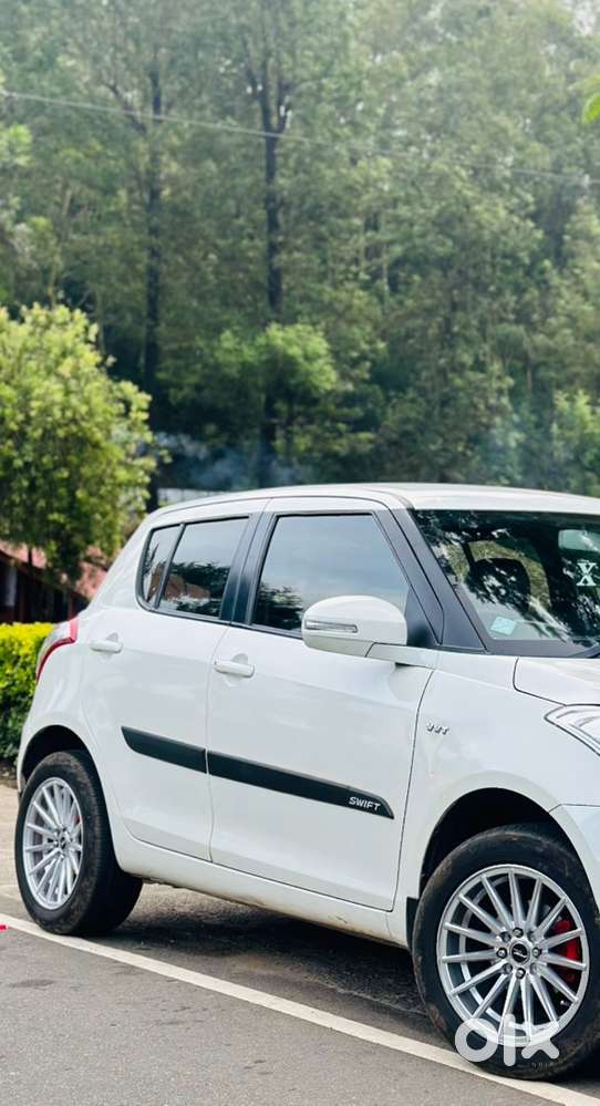 Maruti Suzuki Swift 2017 Petrol