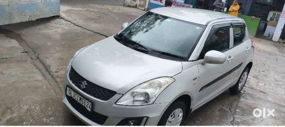 Maruti Suzuki Swift Lxi 2017
