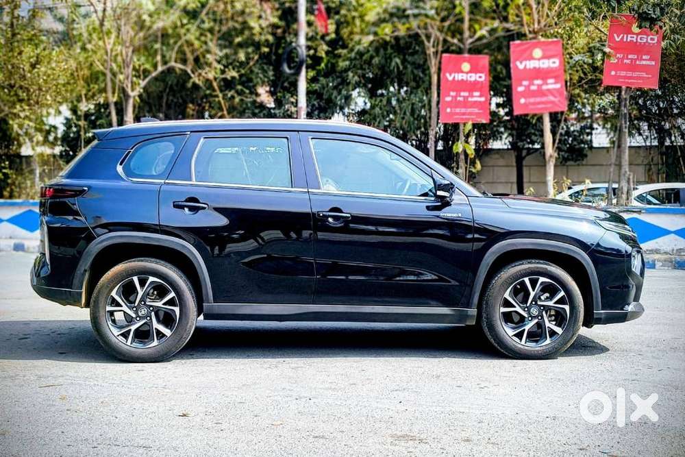 Toyota Urban Cruiser Hyryder 1.5 V Hybrid, 2025, Petrol