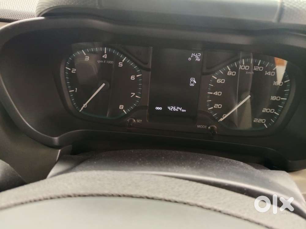 Tata Altroz Xz, 2022, Petrol