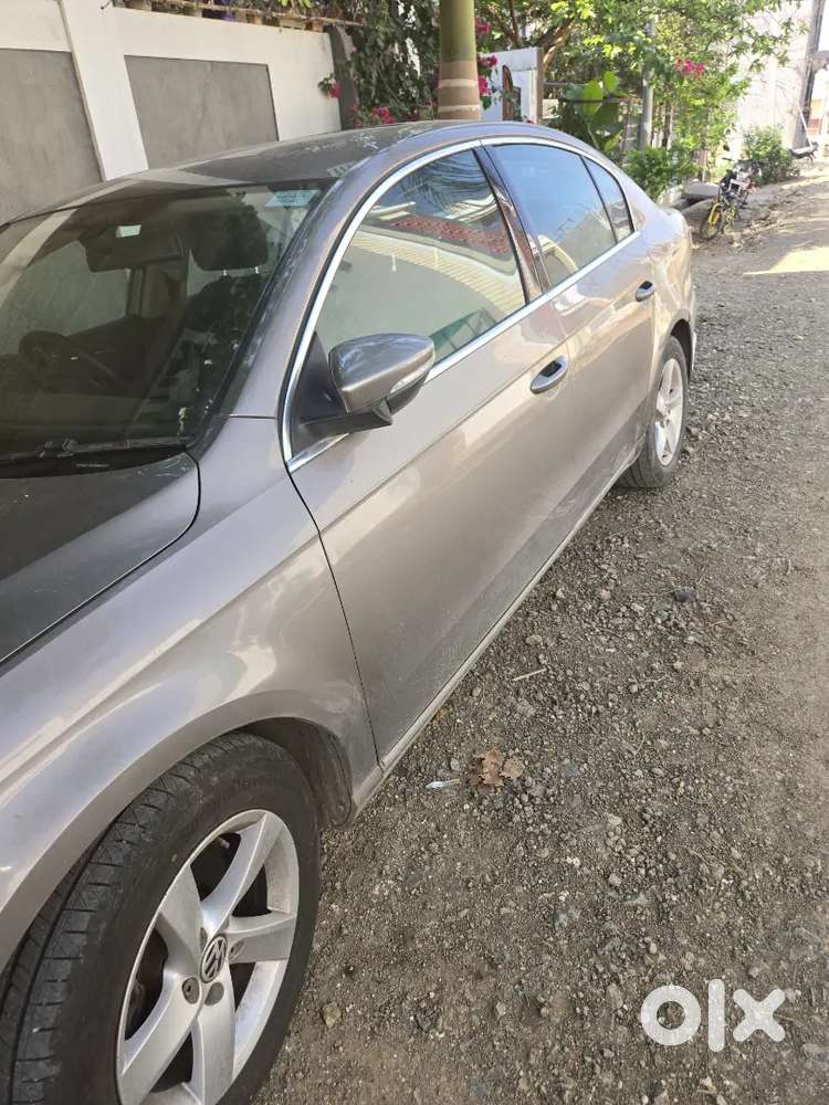 Volkswagen Passat 2011