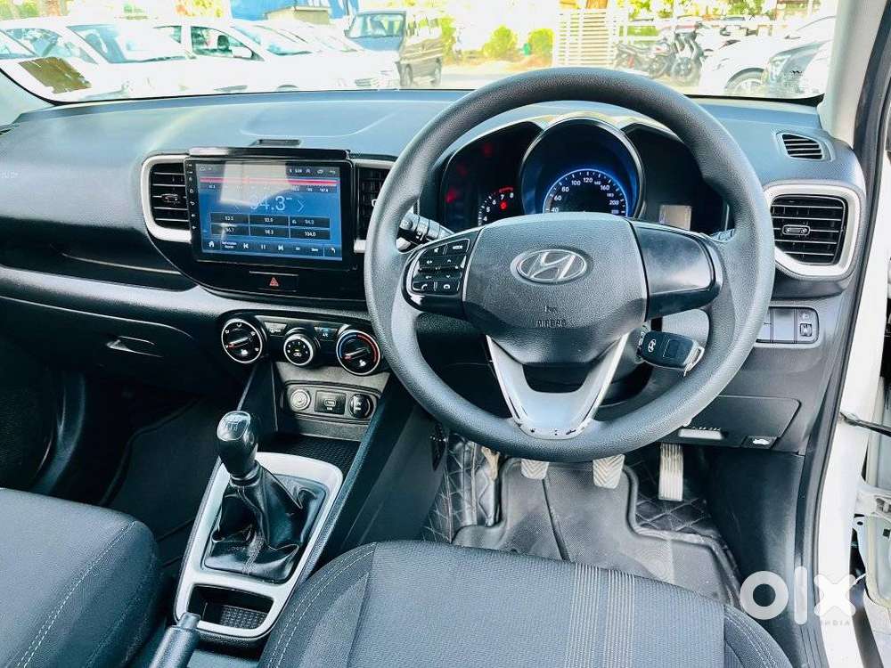 Hyundai Venue S, 2020, Cng & Hybrids