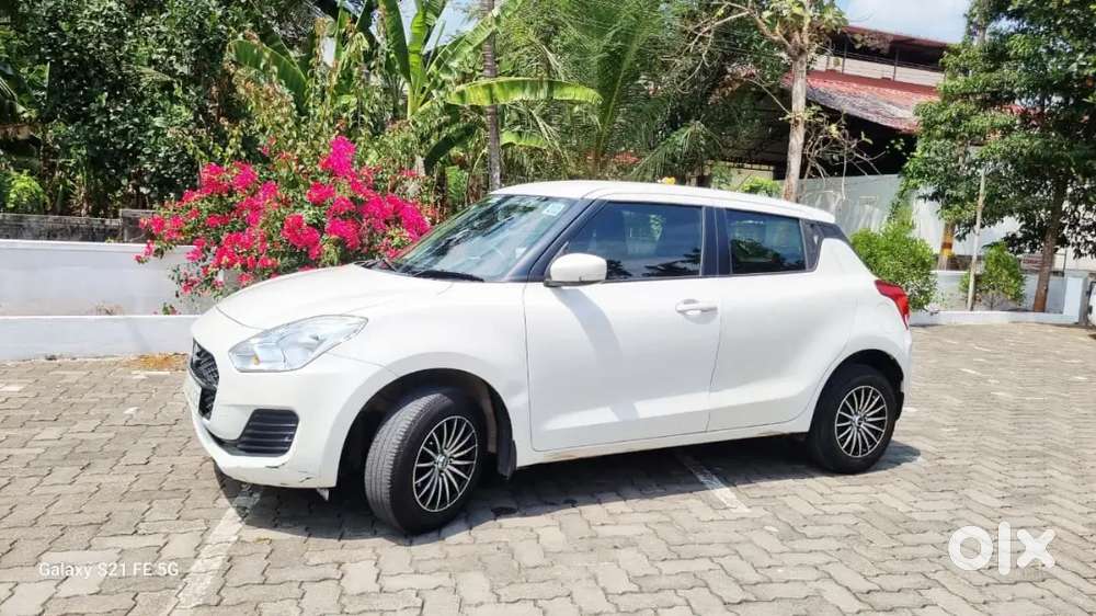 2022 Model 
Swift Vxi Petrol