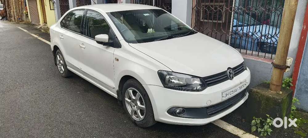 Volkswagen Vento 1.6 Petrol 2013
