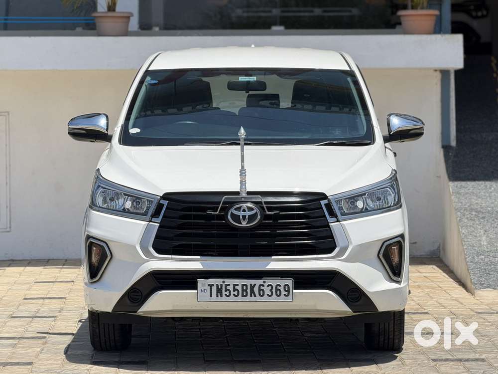 Toyota Innova Crysta 2.4 G Mt, 2022, Diesel