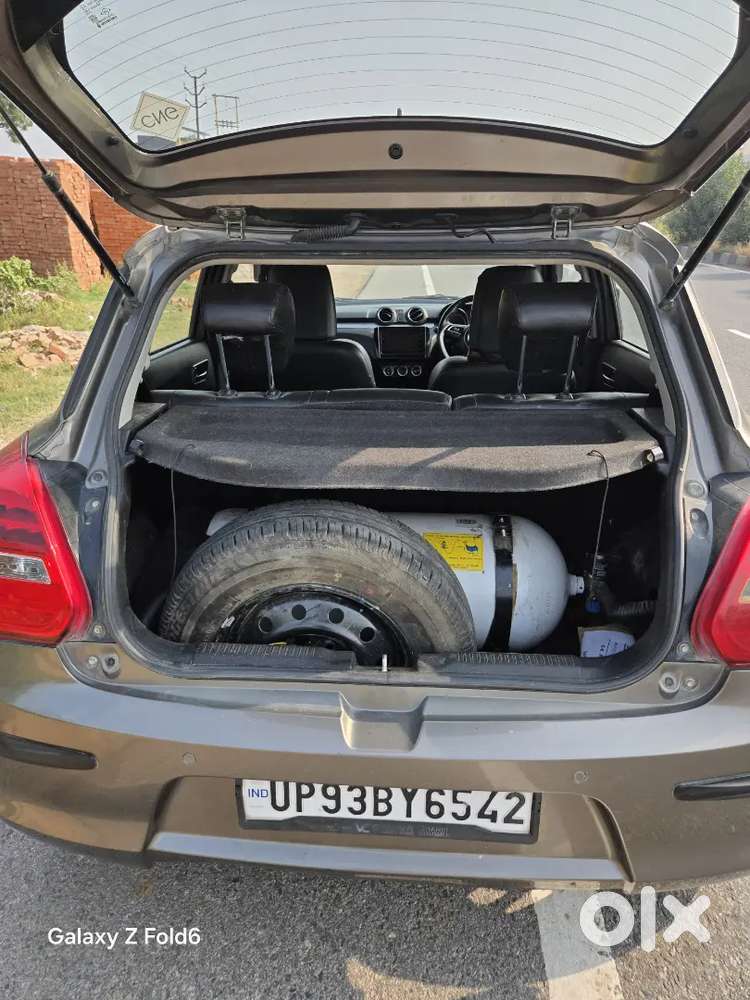 Maruti Suzuki Swift Zxi 2023 Cng