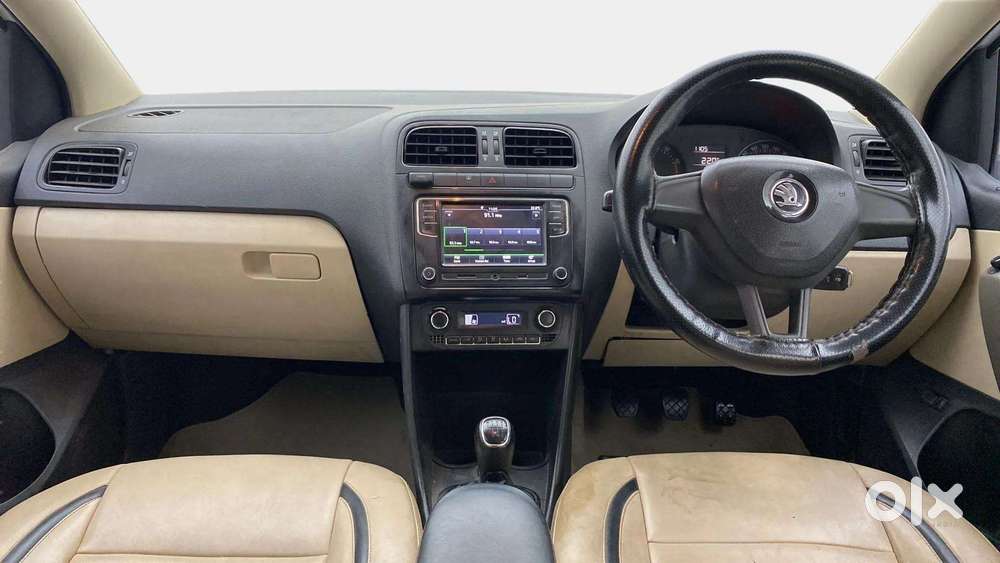 Skoda Rapid 1.0 Tsi Active, 2020, Petrol