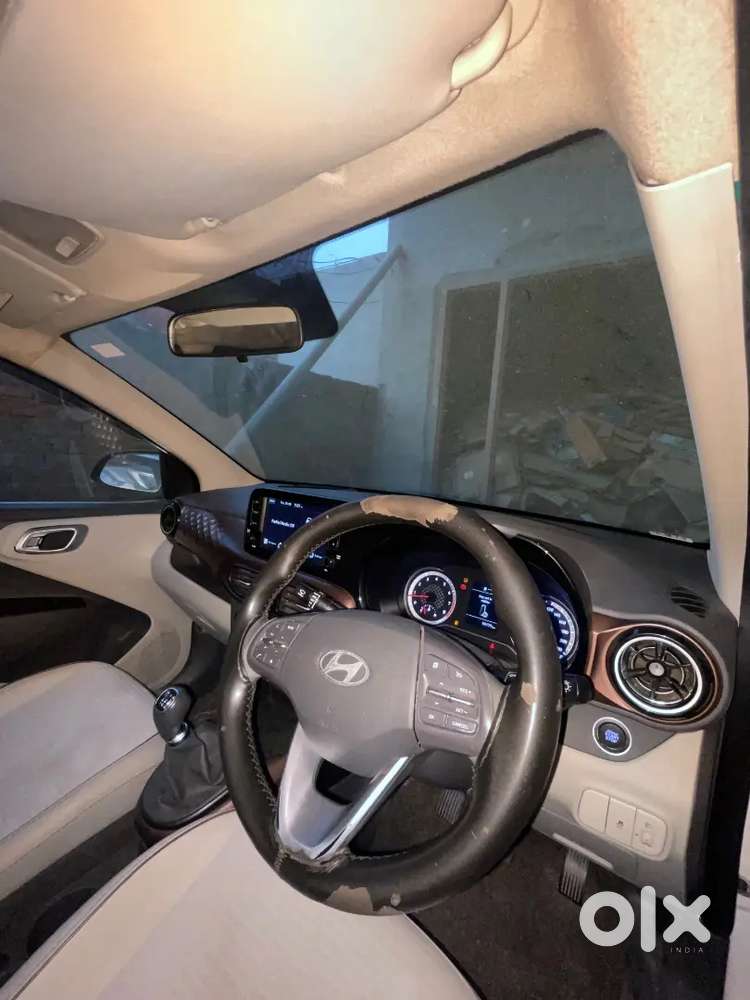 Hyundai Aura 2023 Petrol 86000 Km Driven