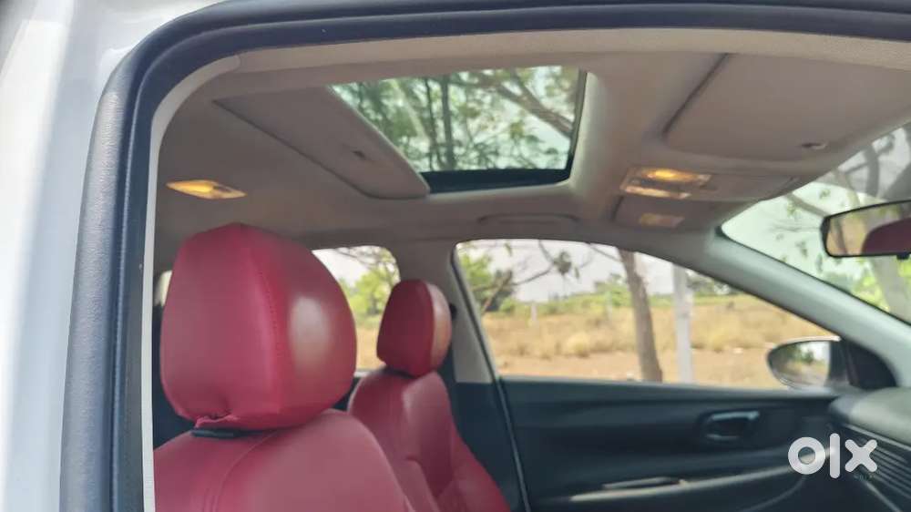 Hyundai I20 Asta 50k Driven,showroom Condition Sunroof