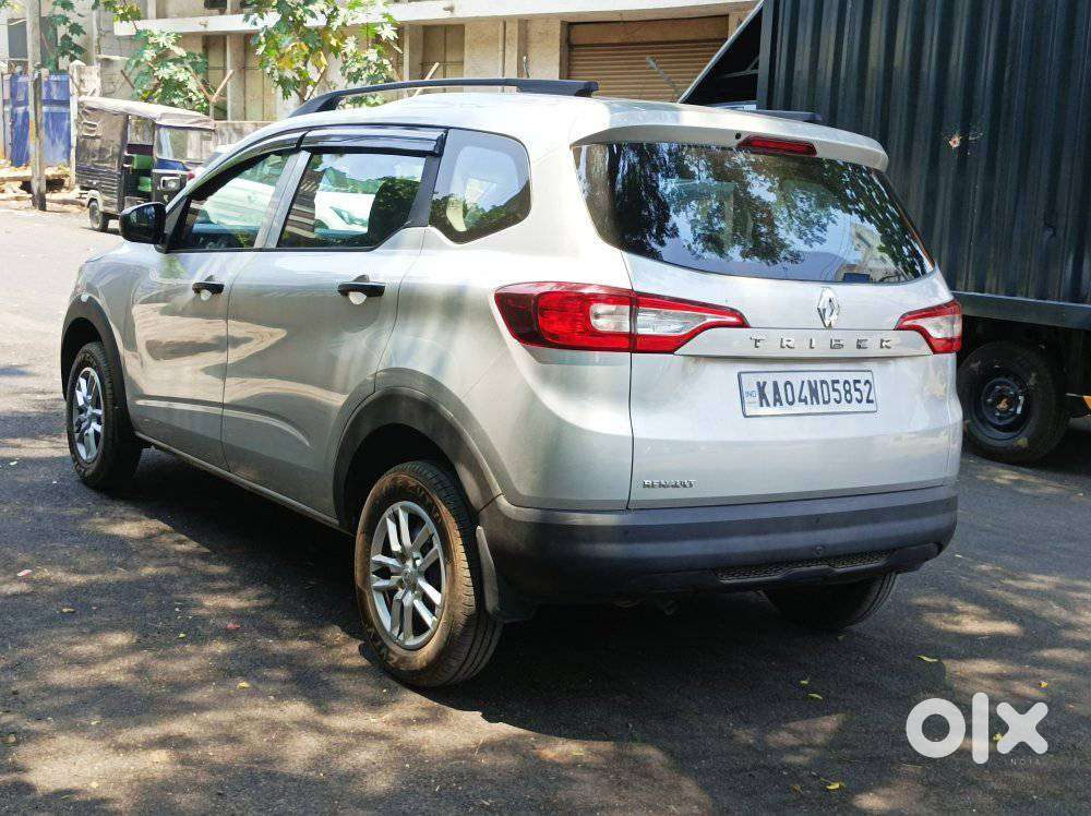 Renault Triber 1.0 Rxe, 2024, Petrol