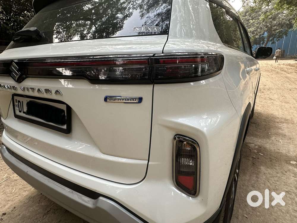Maruti Suzuki Grand Vitara 1.5 Alpha Smart Hybrid At, 2025, Petrol