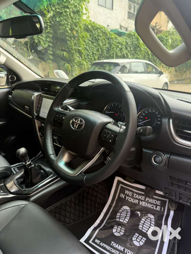 Toyota Fortuner 4x2 Mt 2.7 Petrol, 2024, Petrol