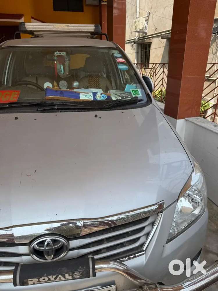 Toyota Innova 2012 Diesel 45000 Km Driven