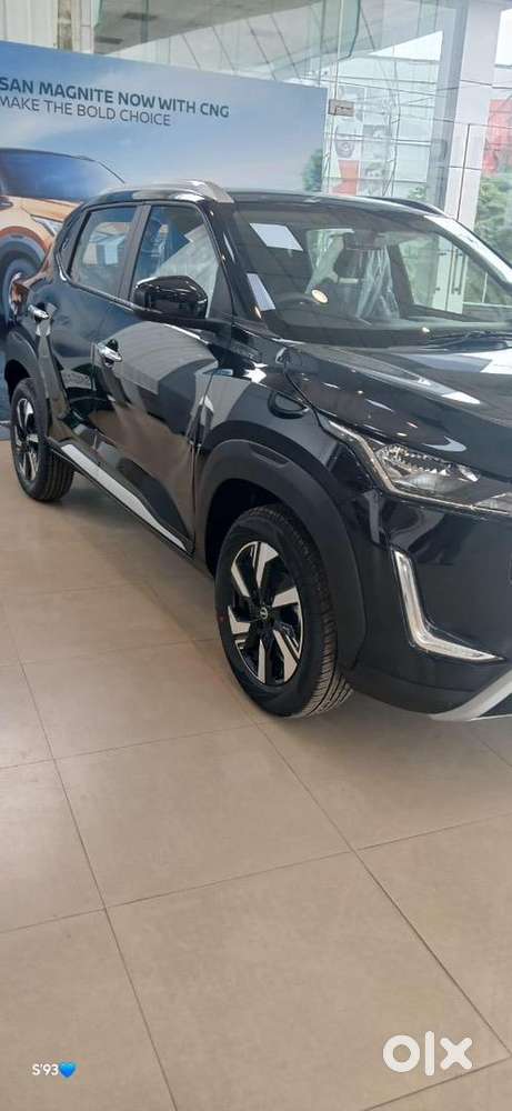 Nissan Car Petrol Automatic 2025