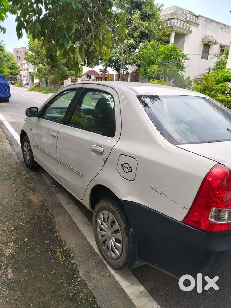 Toyota Etios 2012 Petrol