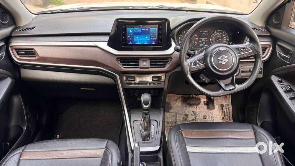 Maruti Suzuki Brezza, 2023, Petrol