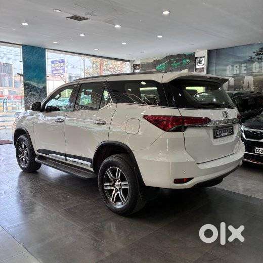 Toyota Fortuner 4x2 At 2.8 Diesel, 2020, Diesel